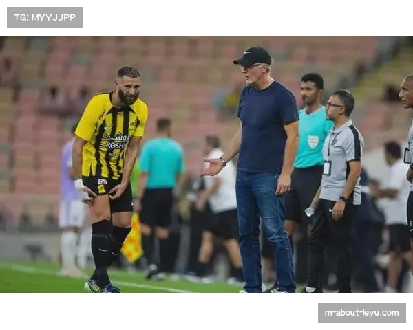 吉达联合高空防守漏洞频出,沙特联定位球失球过多 吉达联合高空防守漏洞频出,沙特联定位球失球过多